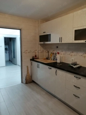 Apartament 4 camere decomandat, 2 bai, 1 boxa mare - Iasi - imagine 6