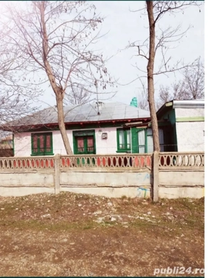 Vând casa s-au schimb 