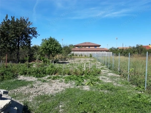 Cas #259; cu teren generos de 1057 mp – Ghiroda, zona central #259;
 - imagine 12