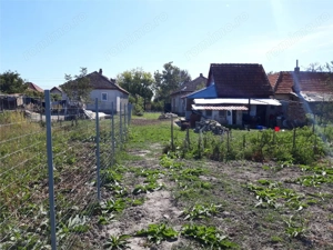 Cas #259; cu teren generos de 1057 mp – Ghiroda, zona central #259;
 - imagine 9