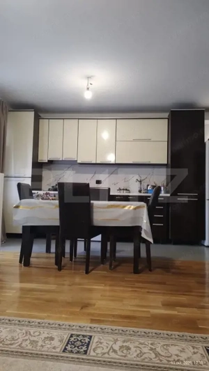 Apartament 3 camere, 64mp, balcon, decomandat, Terra