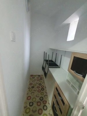 Inchiriez apartament central 2 camere - imagine 9 Inchiriez apartament central 2 camere - imagine 9