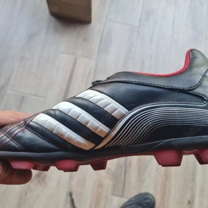 Vand adidasi originali fotbal cu crampoane nr. 43. - imagine 5