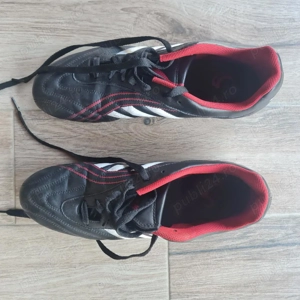 Vand adidasi originali fotbal cu crampoane nr. 43. - imagine 2