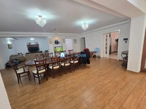 Inchiriere Vila De Lux in Tara Fagarasului - imagine 5