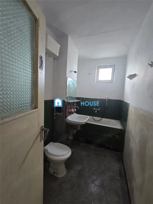 Apartament cu 2 camere  de vanzare  in Fagaras etaj 4 - imagine 5