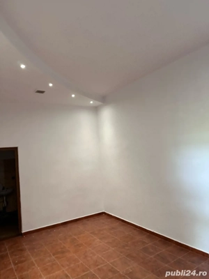 Spațiu Comercial Central Huedin