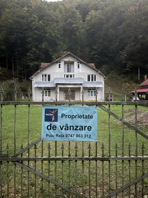 Casă frumoasă - zonă liniștită