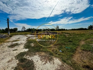 Teren intravilan cu potential de investitie 62000mp  - imagine 9