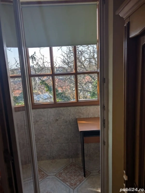 Apartament de închiriat cu 2 camere, aer condiționat in zona semi-centrala, 10 min de centru  - imagine 9