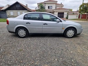 Opel Vectra 1,6  16V benzina - imagine 2