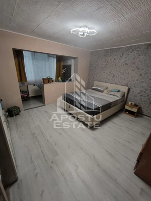 Apartament cu 3 camere, centrala proprie, zona Sagului - imagine 2