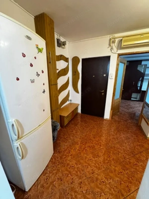 Ap 2 camere conf 1 dec, etaj 2/4, Malu Rosu - imagine 16