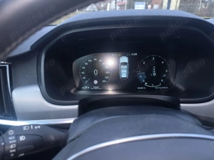 Vand VOLVO V90 D4 D Geartronic Momentum - imagine 8