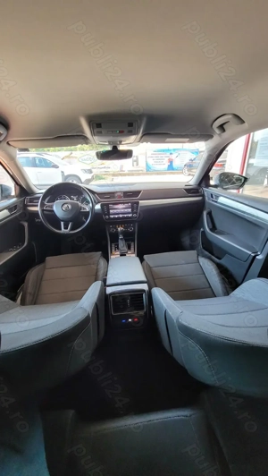 Skoda Superb 2.0 TDI DSG Ambition - imagine 6