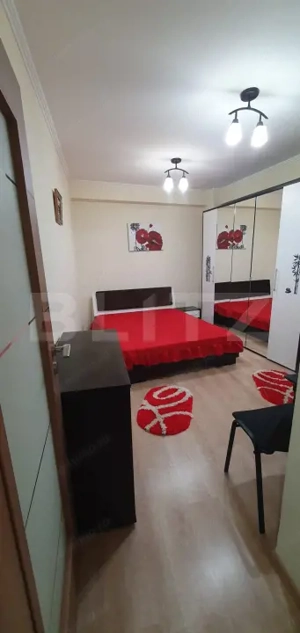 Apartament 1 camera, 35 mp, zona Palas