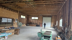 Vand Hala pe structura de lemn 400m + teren 2000m intravilan - imagine 4