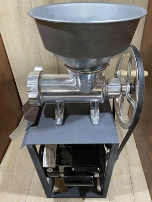 Masina tocat carne aluminiu profesionala 699 lei - imagine 4