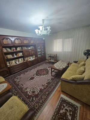 Apartament 3 camere de vanzare , Pitesti - imagine 3