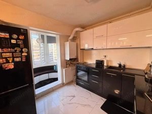 vanzare garsoniera deosebita | Calea Calarasilor | etaj 5 8 | centrala proprie |  mobilata si utilat - imagine 4