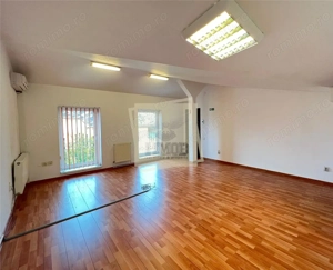 Spatiu de birouri 3 camere de inchiriat in zona centrala