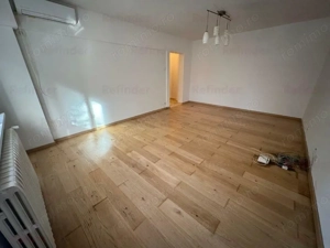 vanzare garsoniera | superba | Decebal | 40mp utili | decomandata | bloc 1995| parter inalt | renova