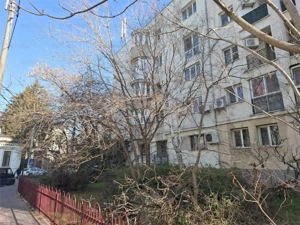 vanzare garsoniera superba | Unirii | Matei Basarab | 40mp utili | decomandata | bloc 1995 | parter  - imagine 7