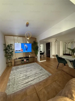 vanzare apartament 3 camere | stradal  Bdul Unirii | pozitionat integral fata |  etaj 3 7 |  renovat