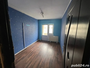 Apartament de vanzare 4 camere