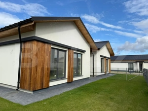 Casa individuala de 3 camere, 120mp, cutea 320mp, zona Sanicoara