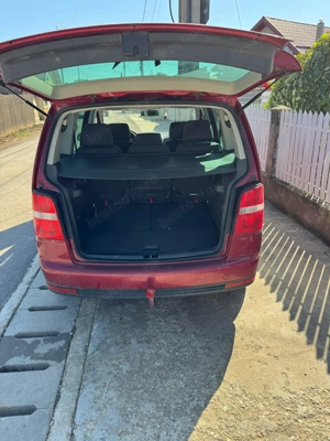 Vw Touran  - imagine 4