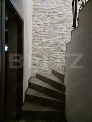 Vand sau schimb cu apartament vila superba cu 3 dormitoare  in Ungheni - imagine 2