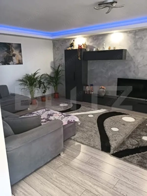 Vand sau schimb cu apartament vila superba cu 3 dormitoare  in Ungheni - imagine 8