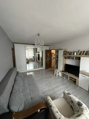 Vând apartament în orașul Balș  - imagine 6