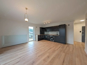 Apartament 3 camere semidecomandat zona Eroilor - imagine 2