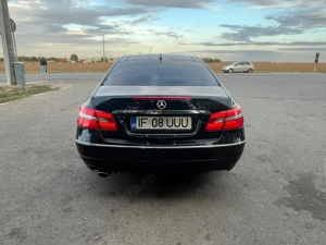 Mercedes-Benz E Class Coupe E250  - imagine 6