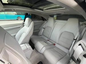 Mercedes-Benz E Class Coupe E250  - imagine 2