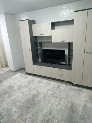 De inchiriat garsoniera in zona Modern - imagine 4