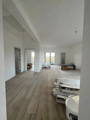 Vând casă în Sântion - imagine 4