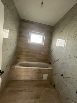 Vând casă în Sântion - imagine 6