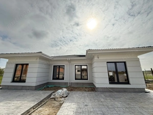 Duplex Mosnita Noua - direct de la proprietar, cu toate utilitatile