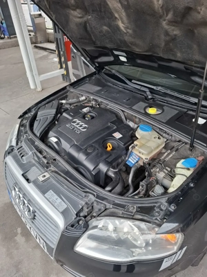 Audi A4 b7 2008 2.0 Diesel - imagine 9