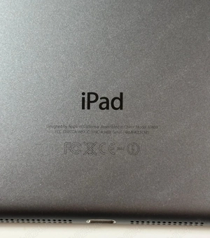 Vând iPad Mini 2 Retina   Wi-Fi, 16 GB, Gri Stelar