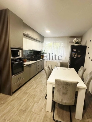 Apartament modern cu 3 Camere de vânzare, Oradea, Nufarul