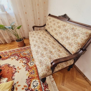 Vand canapea neextensibila- sofacu sculpturi