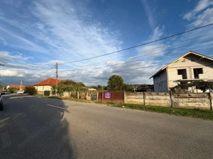 Vânzare teren 4449 mp cu utilități, Curtișoara - la 13 km de Târgu Jiu