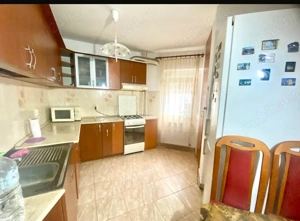 Apartament de închiriat 3 camere, 2 băi, balcon   Nufărul 2 - imagine 4 Apartament de închiriat 3 camere, 2 băi, balcon   Nufărul 2 - imagine 4