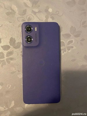 Vând Motorola E15   ecran spart, funcționează - imagine 4
