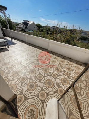 Apartament Modern cu 2 Dormitoare si 2 Bai + Terasa de 30 mp - Localitatea Lazu - imagine 2