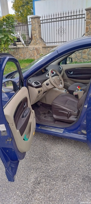 Renault grand scenic - imagine 4 Renault grand scenic - imagine 4